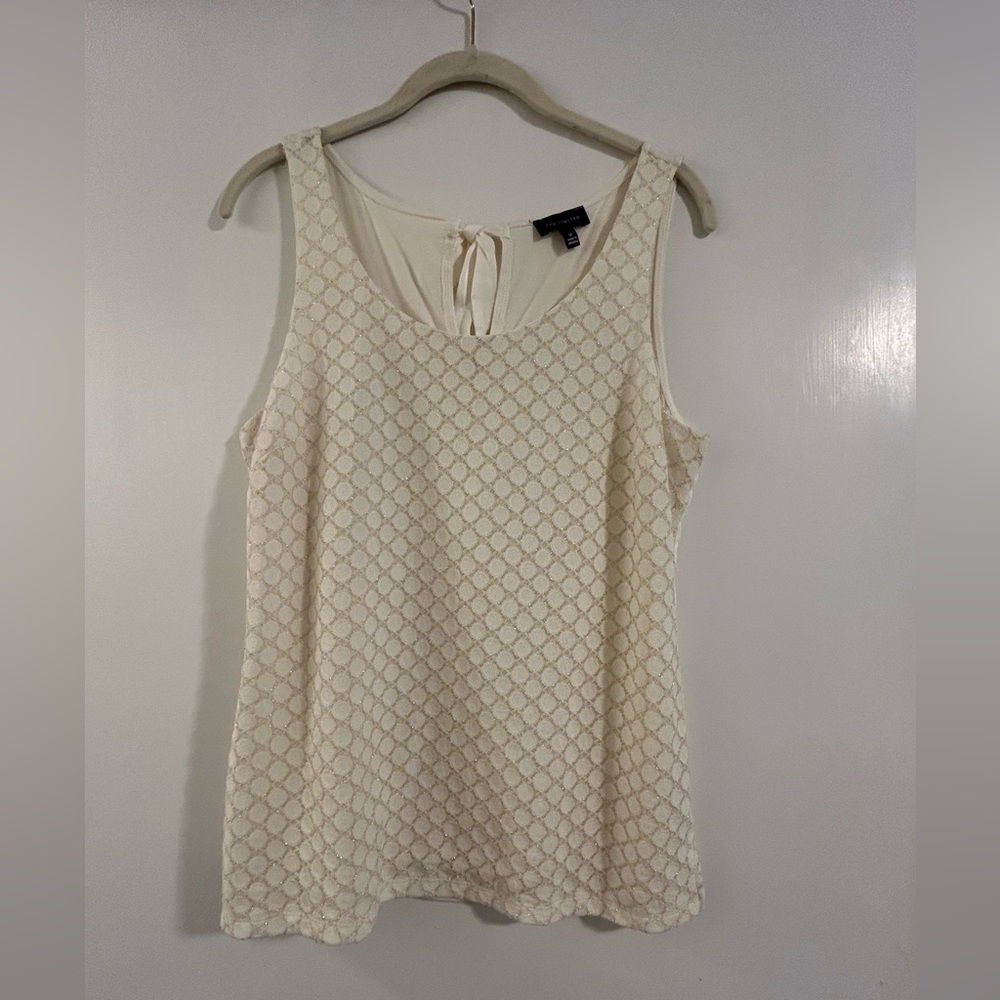Sleeveless top